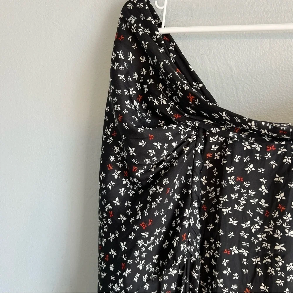 NWT Intimately Free People deep V black Floral printed bodysuit Sz S Witchy Goth